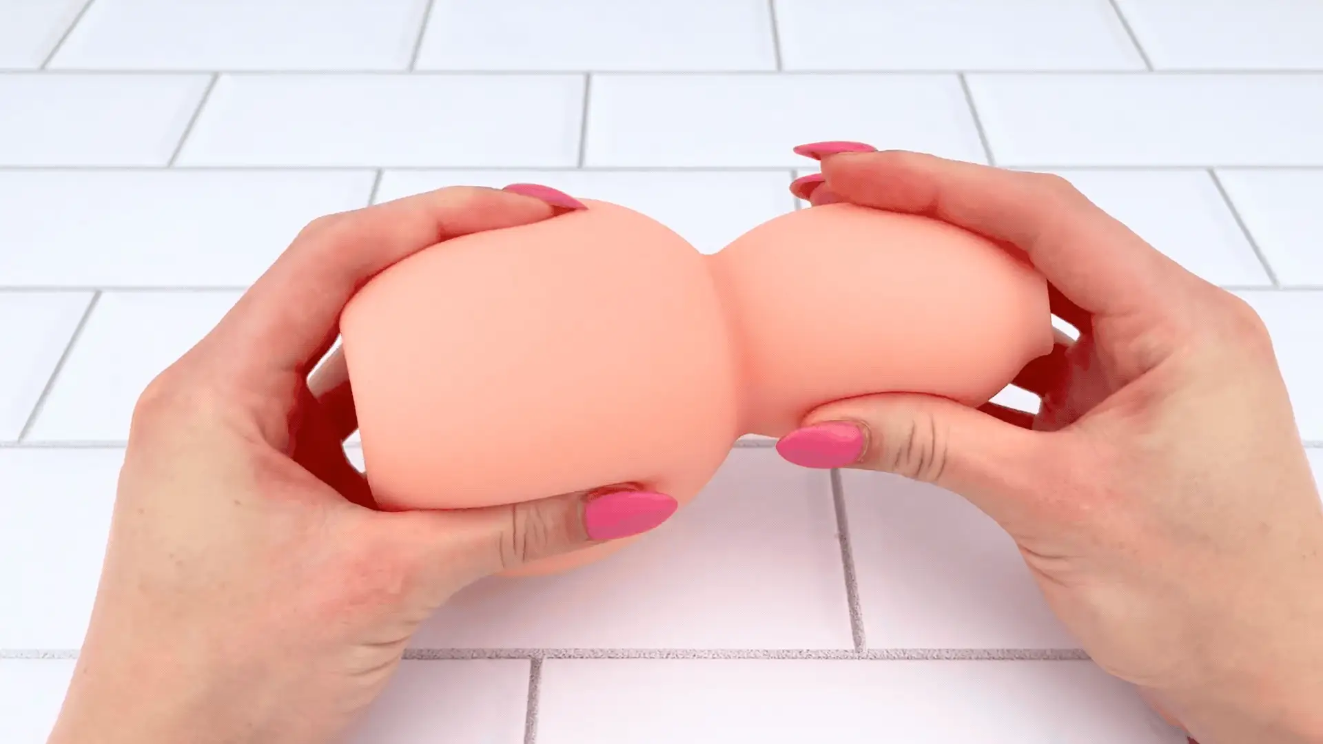 Ultimate Real Feel Sucking Stroker - Powerful Suction! - Image 6