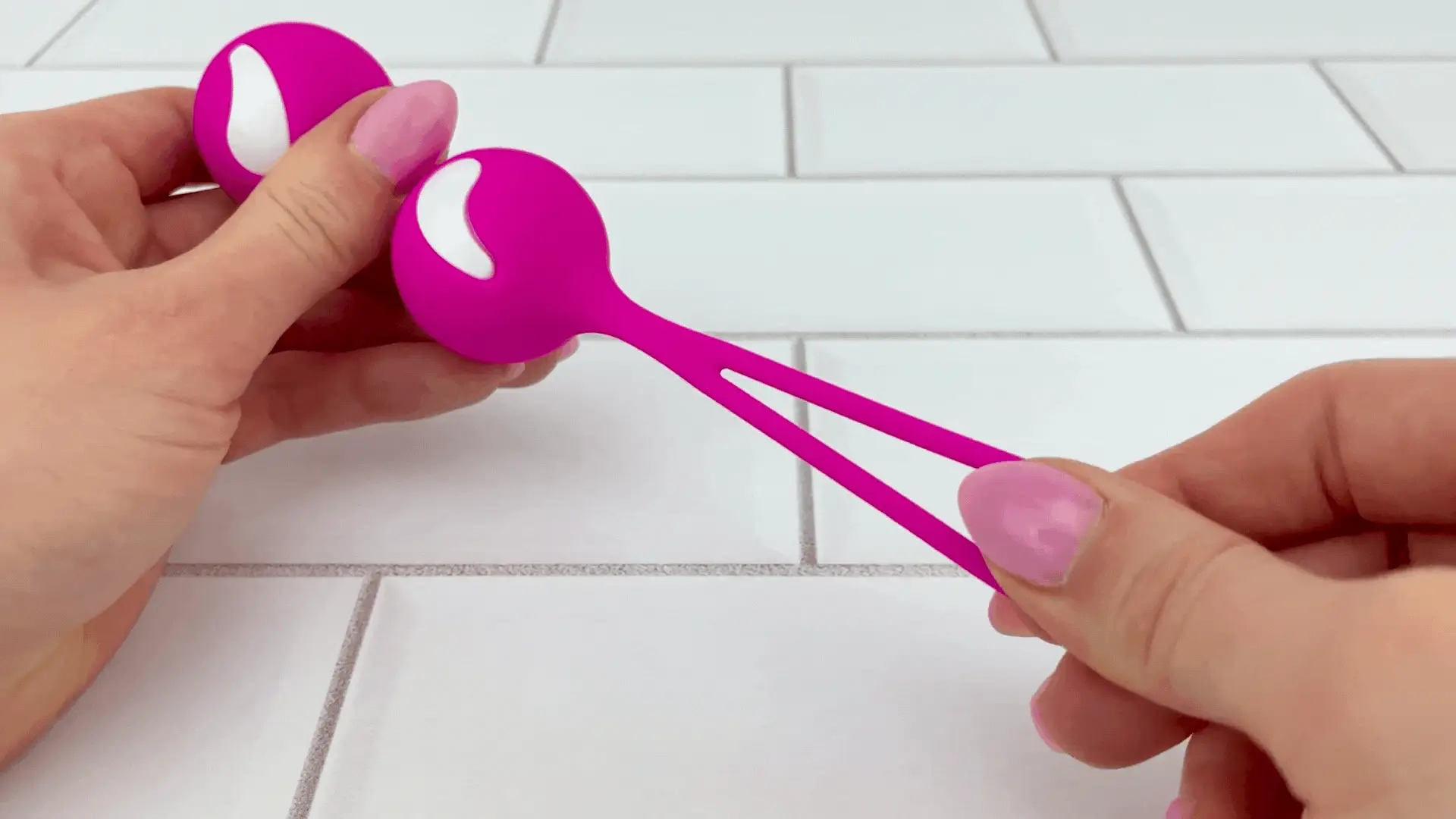 Duotone Silicone Kegel Ball Set - Image 4